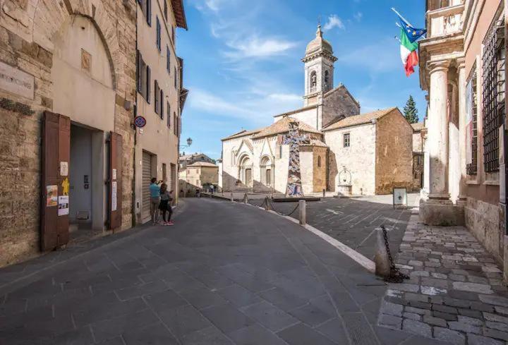 Antico Borgo Apartment *