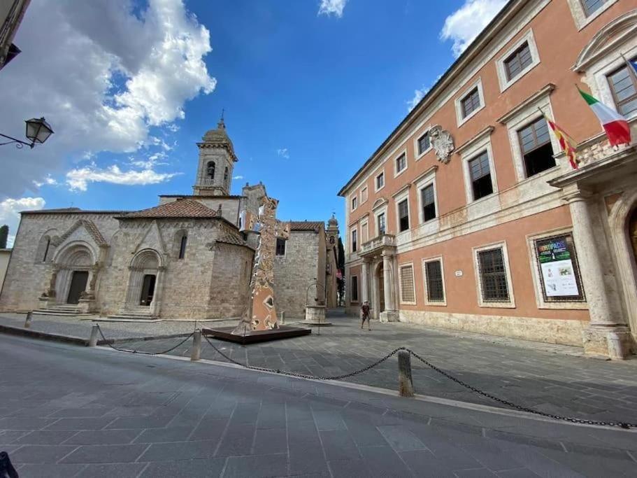 Antico Borgo *